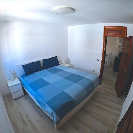 Parque Santiago I - 2 Bedroom - 1 Bathroom - Open Plan Living - Kitchen Area - Extra Large Balcony - First Floor Apartment Playa de las Americas  Exteriér fotografie