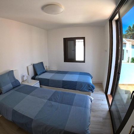 Parque Santiago I - 2 Bedroom - 1 Bathroom - Open Plan Living - Kitchen Area - Extra Large Balcony - First Floor Apartment Playa de las Americas  Exteriér fotografie